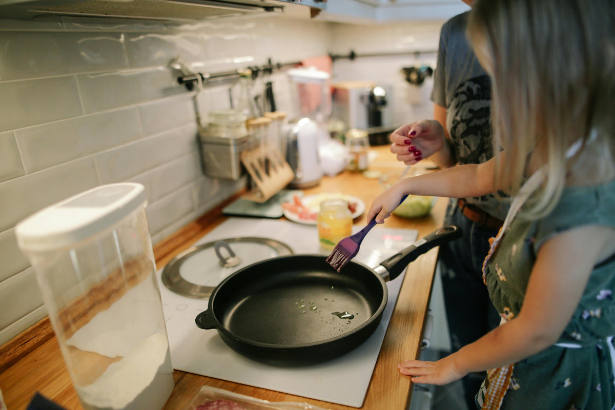 Why Your Cooking Oil Might Be Ruining Your Food's Taste (And the Expert Fix)